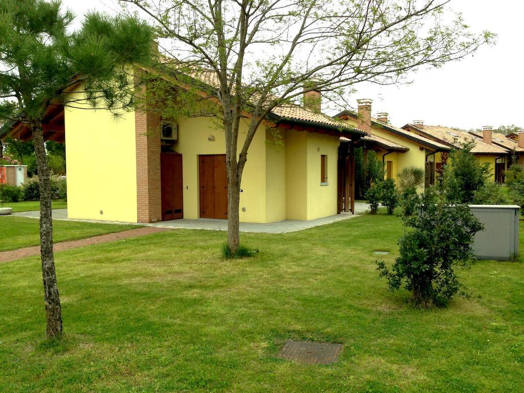 Casabianca Resort Villas Λινιάνο Σαμπιαντόρο Δωμάτιο φωτογραφία